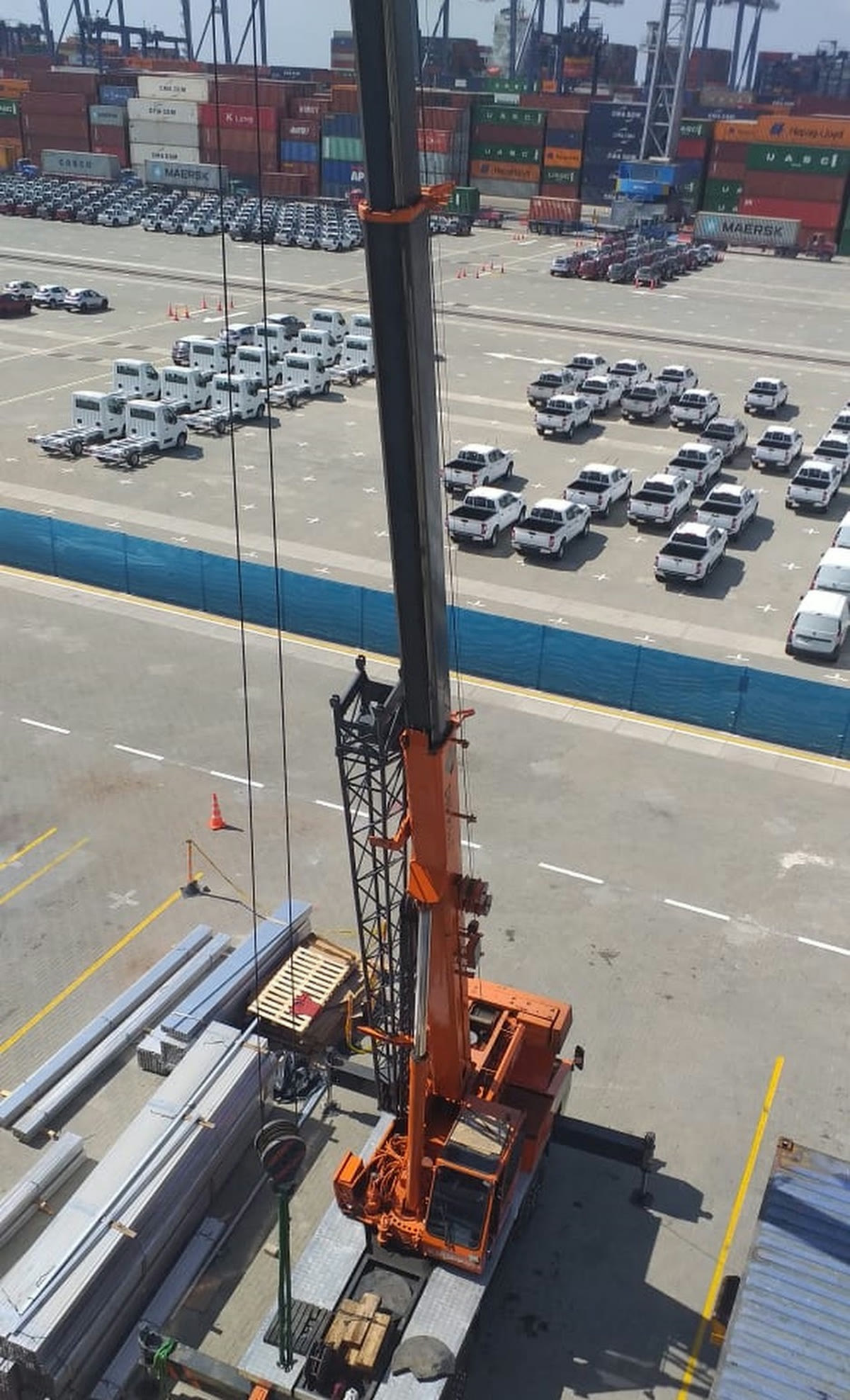 Puerto — Operación portuaria en muelle
